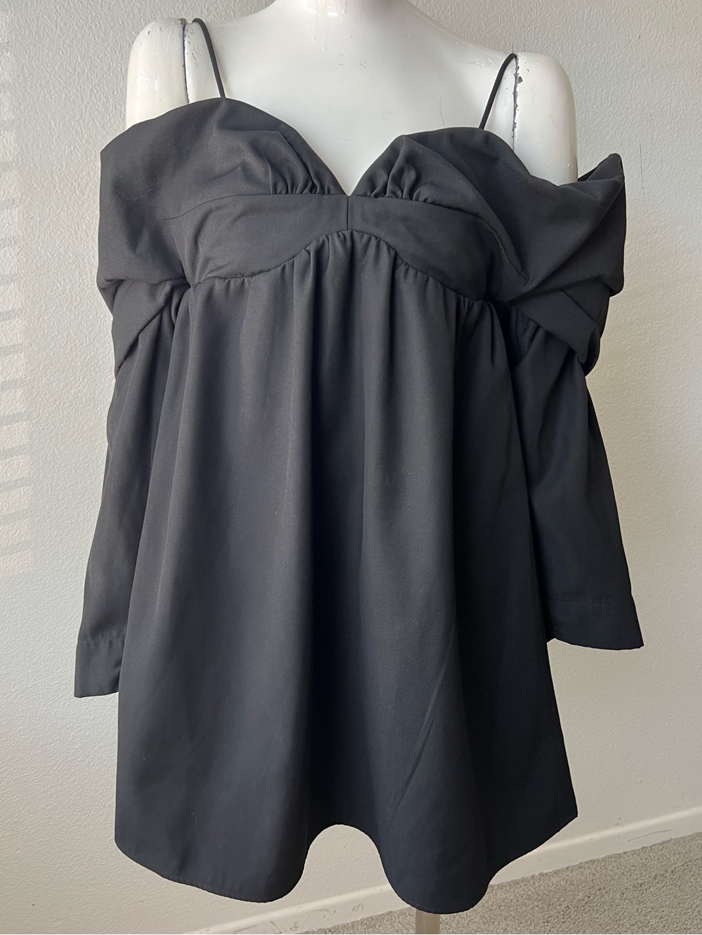 UNBRANDED off the shoulder Black dress- SUPER CUTE